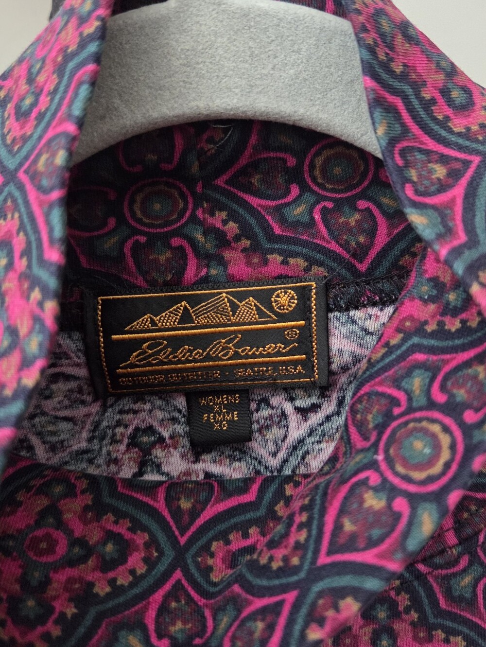 Eddie Bauer Pink & Teal Geometric Mock Neck Long Sleeve Tee VTG Fall Layering XL - Picture 2 of 4